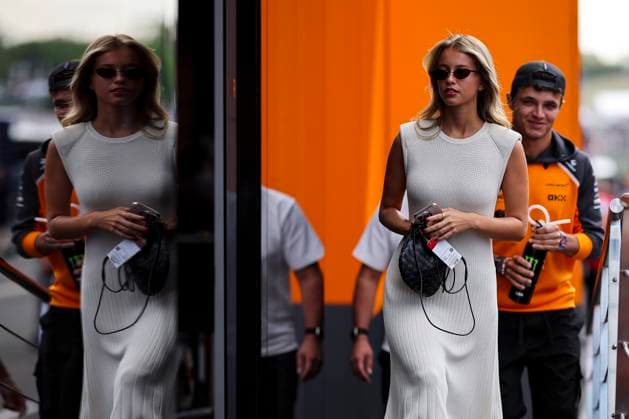 Lando Norris of Great Britain and McLaren and Portuguese model Margarida Corceiro , Qualifying, F1 Grand Prix of Hungary, on August 02, 2025 in Budapeste, Hungary Photo by Diogo Cardoso DeFodi Images Lando Norris of Great Britain and McLaren and Portuguese model Margarida Corceiro , Qualifying, F1 Grand Prix of Hungary, Hungaroring on August 2, 2025 in Budapeste, Hungary Photo by Diogo Cardoso DeFodi Images