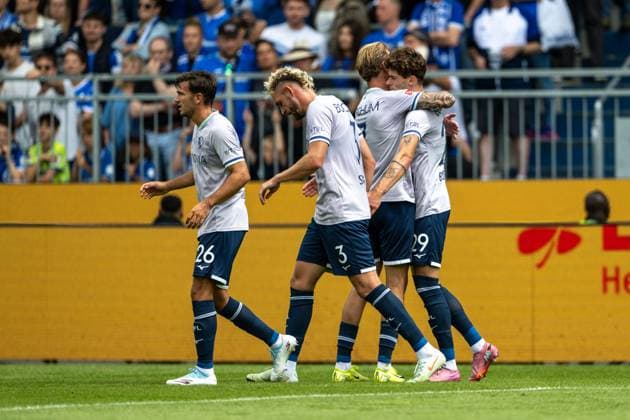 Moritz Broschinski VfL Bochum, 29 and Kevin Vogt VfL Bochum, 07 celebrate the goal for 1 1, GER, SV Darmstadt 98 vs VfL Bochum, Football, 2 Bundesliga, Matchday 1, Season 2025 2026, 02 08 2025 DFL REGULATES PROHIBIT ANY USE OF PHOTOGRAPHS AS IMAGE SEQUENCES AND OR QUASI VIDEO GER, SV Darmstadt 98 vs VfL Bochum, Football, Bundesliga 2, Matchday 1, Season 2025 2026, 02 08 2025 Darmstadt Copyright: xEibner-Pressefoto FlorianxWiegandx EP_FWD