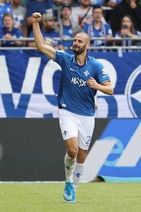 02 08 2025, xtvx, Fußball 2 Bundesliga, SV Darmstadt 98 VfL Bochum v l Goal scored, Tor zum 4 1 Aleksandar Vukotic SV Darmstadt 98 Torjubel, Goal celebration, celebrate the goal, celebrates scoring DFL DFB REGULATIONS PROHIBIT ANY USE OF PHOTOGRAPHS as IMAGE SEQUENCES and or QUASI VIDEO Darmstadt