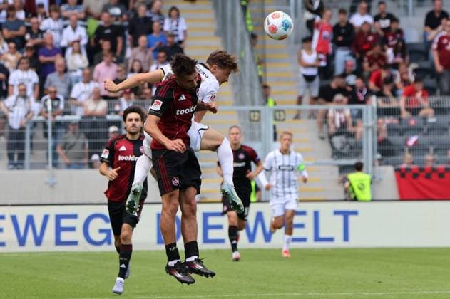 02 08 2025, Football, Men, 2 Bundesliga, Season 2025 2026, SV 07 Elversberg 1 FC Nürnberg, Lukas Petkov SV 07 Elversberg , Berkay Yilmaz 1 FC Nürnberg Elversberg Ursapharm Arena an der Kaiserlinde Saarland Germany DEU Copyright: xSebastianxBachx