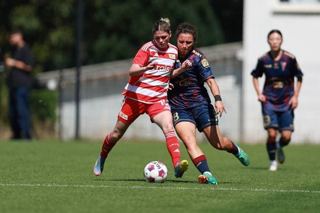 SZCZECIN 02.08.2025 MECZ TOWARZYSKI SPARING PILKA NOZNA KOBIET SEZON 2025 2026 - FRIENDLY WOMEN FOOTBALL MATCH POGON SZCZECIN - 1. FC UNION BERLIN NZ EILEEN CAMPBELL, ZUZANNA RADOCHONSKA FOT. KRZYSZTOF CICHOMSKI NEWSPIX.PL --- newspix.pl 