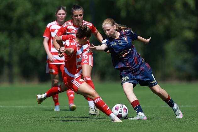 SZCZECIN 02.08.2025 MECZ TOWARZYSKI SPARING PILKA NOZNA KOBIET SEZON 2025 2026 - FRIENDLY WOMEN FOOTBALL MATCH POGON SZCZECIN - 1. FC UNION BERLIN NZ LENA SWIRSKA FOT. KRZYSZTOF CICHOMSKI NEWSPIX.PL --- newspix.pl 