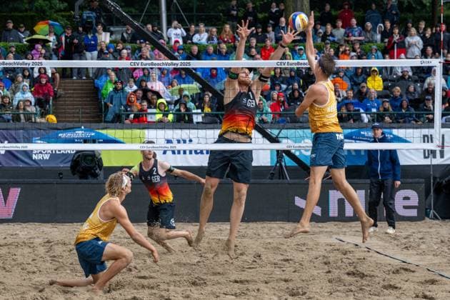 European Championship Beach Volleyball Düsseldorf, 02 08 2025 Jonatan Hellvig SWE , Nils Ehlers GER European Championship Beach Volleyball Düsseldorf on 02 08 2025 Copyright: xBEAUTIFULxSPORTS PeterxWeberx