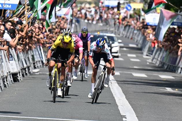 02-08-2025 Clasica San Sebastian; 2025, Red Bull - Bora Hansgrohe; 2025, Visma - Lease A Bike; Van Gils, Maxim; Benoot, Tiesj; San Sebastian; 
