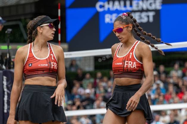 European Championship Beach Volleyball Düsseldorf, 02 08 2025 Aline Chamreau FRA , Clémence Vieira FRA European Championship Beach Volleyball Düsseldorf on 02 08 2025 Copyright: xBEAUTIFULxSPORTS PeterxWeberx