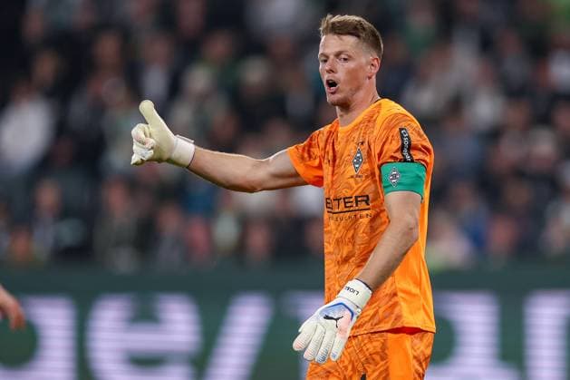 02 08 2025, Football, Borussia Mönchengladbach FC Valencia, 125th anniversary match, Borussia Park, Season 2025 2026 Goalkeeper Jonas Omlin Borussia Mönchengladbach 01 DFB regulations prohibit any use of photographs as image sequences and or quasi video Nordrhein Westfalen Germany
