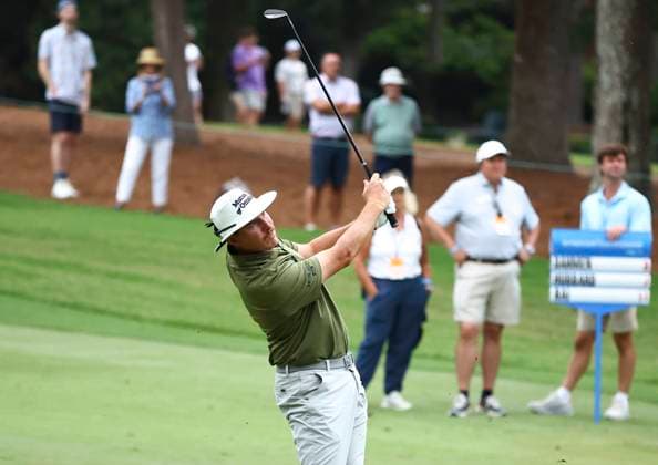 August 2, 2025: Joel Dahmen hitting ball on the 18th hole. Third round, 2025 Wyndham Championship, Sedgefield Country Club in Greensboro, North Carolina. CSM Greensboro United States of America - ZUMAc04_ 20250802_zma_c04_088 Copyright: xDavidxBeachx