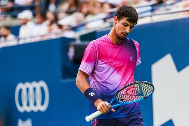 TORONTO, ON - AUGUST 02: Alexei Popyrin (AUS) is seen during a Round of 16 men™s singles match at the ATP, Tennis Herren National Bank Open on August 02, 2025 at Sobeys Stadium in Toronto, ON (Photo by Mathew Tsang Icon Sportswire) TENNIS: AUG 02 National Bank Open EDITORIAL USE ONLY Icon250802021