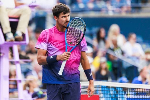 TORONTO, ON - AUGUST 02: Alexei Popyrin (AUS) is seen during a Round of 16 men™s singles match at the ATP, Tennis Herren National Bank Open on August 02, 2025 at Sobeys Stadium in Toronto, ON (Photo by Mathew Tsang Icon Sportswire) TENNIS: AUG 02 National Bank Open EDITORIAL USE ONLY Icon250802010