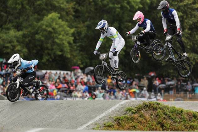 2025 UCI BMX Racing World Championships Picture by Alex Whitehead SWpix.com - 03 08 2025 - Cycling - 2025 UCI BMX Racing World Championships - Copenhagen, Denmark - Men Junior Quarter-finals - Iljo Lenssen (Belgium), Cameron Gatt (Australia), Copyright: x xSWpix.comx(t axPhotographyxHubxLtd)xAlexxWhitehead SWpix.comx SWP-3030-0325