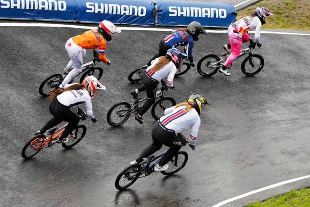 2025 UCI BMX Racing World Championships Picture by Alex Whitehead SWpix.com - 03 08 2025 - Cycling - 2025 UCI BMX Racing World Championships - Copenhagen, Denmark - Women Junior Semi-finals - Theia Gaynor (Great Britain), Elsa Rendall Todd (Great Britain) Copyright: x xSWpix.comx(t axPhotographyxHubxLtd)xAlexxWhitehead SWpix.comx SWP-3030-0364