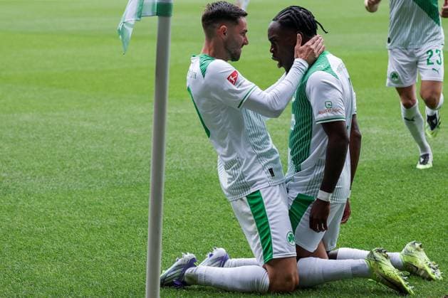 Celebration of Branimir Hrgota 10 Spvgg Greuther Fuerth and Noel Futkeu 9 Spvgg Greuther Fuerth after the 1 0, Spvgg Greuther Fuerth vs SG Dynamo Dresden, DFL, 2 Bundesliga, Saison 2025 2026, Hinrunde, 1 Spieltag, 03 08 2025 DFB regulations prohibit any use of photographs as image sequences and or quasi video Fuerth Bayern Germany Copyright: xkolbert-press MartinxAgüerax