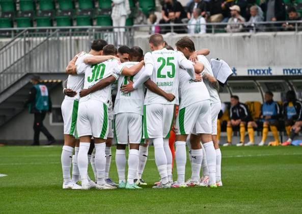 03 08 2025, xsltx, Soccer 2 Bundesliga, SpVgg Greuther Fuerth Dynamo Dresden v l Teamgeist Greuther Fürth DFL DFB REGULATIONS PROHIBIT ANY USE OF PHOTOGRAPHS as IMAGE SEQUENCES and or QUASI VIDEO