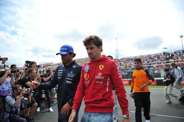 August 3, 2025, Budapest, Budapest, Hungary: Charles Leclerc, Driver for Ferrari and Carlos Sainz, Driver for Williams during the drivers parade before the Formula One Hungarian Grand Prix, held at the Hungaroring Budapest Hungary - ZUMAs291 20250803_zip_s291_011 Copyright: xBalintxSzentgallayx