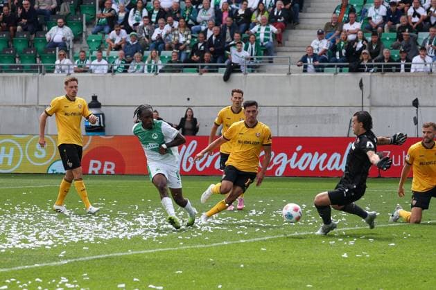 The 3 1 by Noel Futkeu 9 Spvgg Greuther Fuerth , Spvgg Greuther Fuerth vs SG Dynamo Dresden, DFL, 2 Bundesliga, Saison 2025 2026, Hinrunde, 1 Spieltag, 03 08 2025 DFB regulations prohibit any use of photographs as image sequences and or quasi video Fuerth Bayern Germany Copyright: xkolbert-press MartinxAgüerax