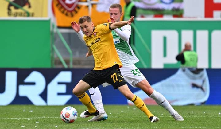 03 08 2025 Soccer Season 2025 2026 2 Soccer Bundesliga 01 Matchday SpVgg Greuther Fürth Kleeblatt SG Dynamo Dresden SGD Sportfoto Zink xwoxzix DFL regulations prohibit any use of photographs as image sequences and or quasi video only for editorial use Niklas Hauptmann 27, SG Dynamo Dresden SGD Brynjar Ingi Bjarnason 25, SpVgg Greuther Fürth