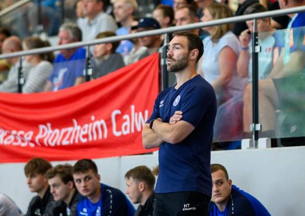 Dennis Bo Jensen, Mors Thy Handbold, coach Sparkassen Cup, handball competition, HBW Balingen Weilstetten vs Mors Thy Handbold, men, 3 tournament day, season 2025, 03 08 2025 Eibner Pressefoto Andreas Ulmer Sparkassen Cup, handball competition, HBW Balingen Weilstetten vs Mors Thy Handbold, men, 3 tournament day, season 2025, 03 08 2025 Altensteig Copyright: xEibner-Pressefoto AndreasxUlmerx EP_AUR