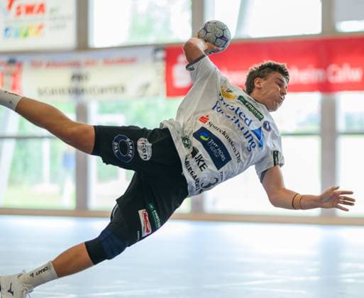 Kasper Didriksen Mors Thy Handbold, 33 , at goal throw, Sparkassen Cup, handball competition, HBW Balingen Weilstetten vs Mors Thy Handbold, men, 3 tournament day, match time 2025, 03 08 2025 Eibner Pressefoto Andreas Ulmer Sparkassen Cup, handball competition, HBW Balingen Weilstetten vs Mors Thy Handbold, men, 3 tournament day, match time 2025, 03 08 2025 Altensteig Copyright: xEibner-Pressefoto AndreasxUlmerx EP_AUR