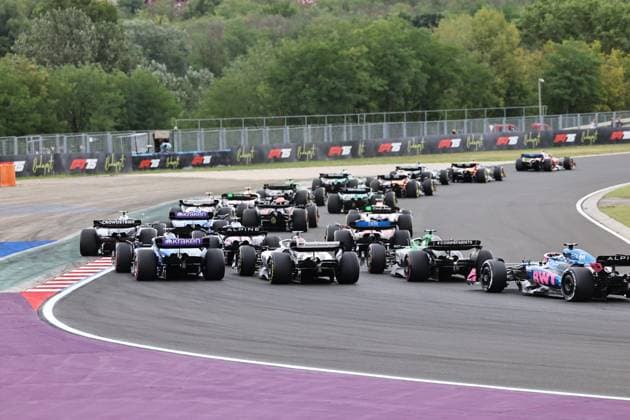 Formula 1 Hungary Grand Prix BUDAPEST, HUNGARY - AUGUST 03: Drivers compete during the Formula 1 Hungarian Grand Prix at Hungaroring in Budapest, Hungary on August 03, 2025. Arpad Kurucz Anadolu Budapest Hungary. Editorial use only. Please get in touch for any other usage.  Copyright: x2025xAnadoluxArpadxKuruczx