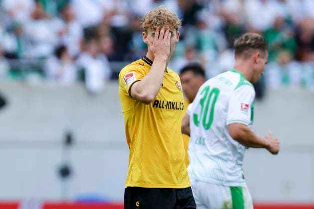 Dominik Kother Dynamo Dresden looks disappointed, 2 Bundesliga, SpVgg Greuther Fürth v Dynamo Dresden, Sportpark Ronhof Thomas Sommer on August 03, 2025 in Fürth, Germany Photo by Marco Steinbrenner DeFodi Images Dominik Kother Dynamo Dresden looks dejected, 2 Bundesliga, SpVgg Greuther Fürth v Dynamo Dresden, Sportpark Ronhof Thomas Sommer, August 3, 2025 in Fürth, Germany Photo by Marco Steinbrenner DeFodi Images DFB DFL REGULATIONS PROHIBIT ANY USE OF PHOTOGRAPHS AS IMAGE SEQUENCES AND OR QUASI VIDEO