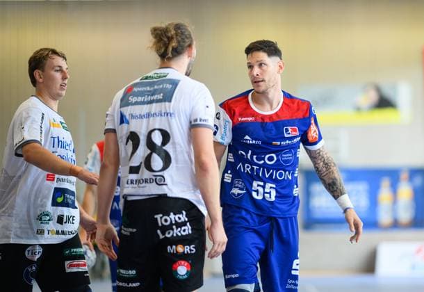 Csaba Leimeter HBW Balingen Weilstetten, 55 and Rasmus Madsen Mors Thy Handbold, 28 guessed aneinandeer, Sparkassen Cup, handball competition, HBW Balingen Weilstetten vs Mors Thy Handbold, men, 3 tournament day, match time 2025, 03 08 2025 Eibner Pressefoto Andreas Ulmer Sparkassen Cup, handball competition, HBW Balingen Weilstetten vs Mors Thy Handbold, men, 3 tournament day, match time 2025, 03 08 2025 Altensteig Copyright: xEibner-Pressefoto AndreasxUlmerx EP_AUR