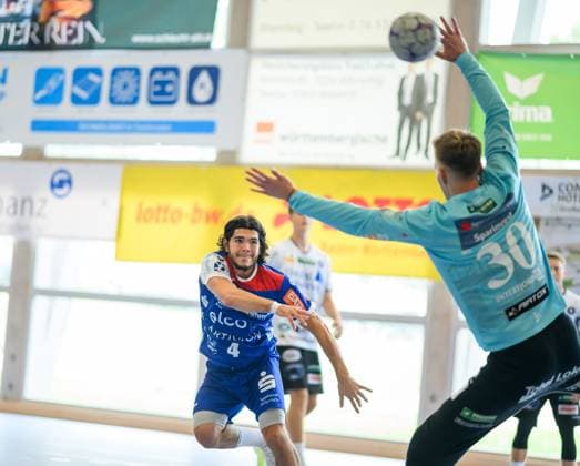 Tim Ruggiero Matthes HBW Balingen Weilstetten, 04 , at circle throw, Sparkassen Cup, handball competition, HBW Balingen Weilstetten vs Mors Thy Handbold, men, 3 tournament day, season 2025, 03 08 2025 Eibner Pressefoto Andreas Ulmer Sparkassen Cup, handball competition, HBW Balingen Weilstetten vs Mors Thy Handbold, men, 3 tournament day, season 2025, 03 08 2025 Altensteig Copyright: xEibner-Pressefoto AndreasxUlmerx EP_AUR