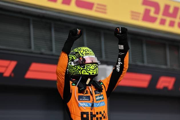 Lando Norris wins F1 Hungarian GP BUDAPEST, HUNGARY - AUGUST 3: Lando Norris of McLaren celebrates after winning Formula 1 Hungarian Grand Prix at Hungaroring in Budapest, Hungary on August 3, 2025. Arpad Kurucz Anadolu Budapest Hungary. Editorial use only. Please get in touch for any other usage.  Copyright: x2025xAnadoluxArpadxKuruczx