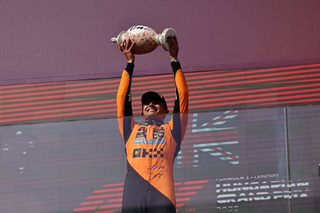Lando Norris wins F1 Hungarian GP BUDAPEST, HUNGARY - AUGUST 3: Lando Norris of McLaren celebrates after winning Formula 1 Hungarian Grand Prix at Hungaroring in Budapest, Hungary on August 3, 2025. Arpad Kurucz Anadolu Budapest Hungary. Editorial use only. Please get in touch for any other usage.  Copyright: x2025xAnadoluxArpadxKuruczx
