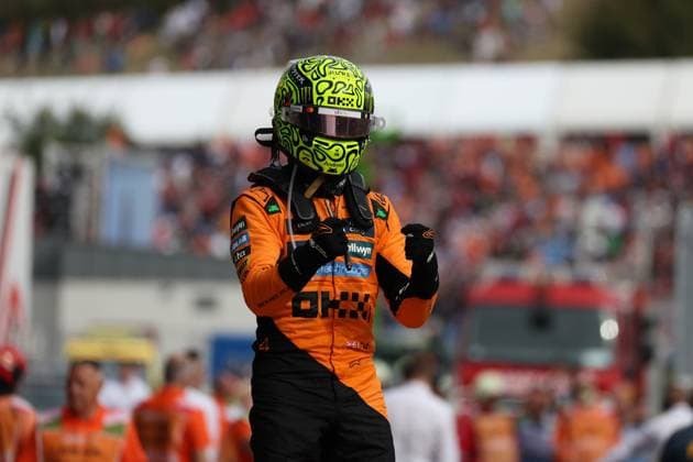 03 08 2025 Hungarian Grand Prix v l Cheers, joy of victory Lando Norris McLaren starting number 04 FIA REGULATIONS PROHIBIT ANY USE OF PHOTOGRAPHS as IMAGE SEQUENCES and or QUASI VIDEO Budapest