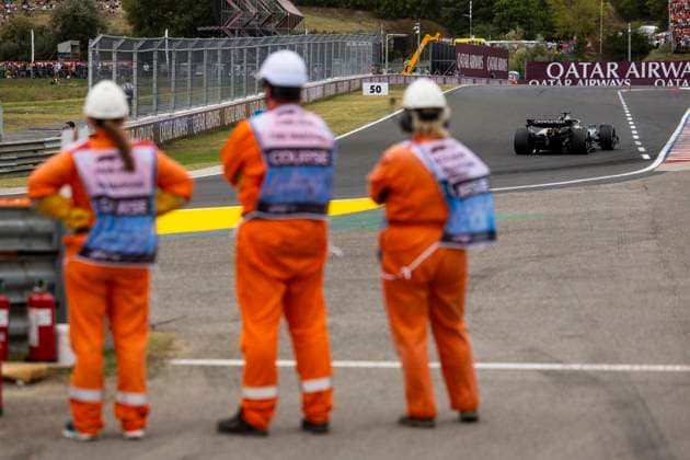 F1 - HUNGARIAN GRAND PRIX 2025 63 RUSSELL George (gbr), Mercedes AMG F1 Team W16, action during the 2025 Formula 1 Lenovo Hungarian Grand Prix, 14th round of the 2025 FIA Formula One World Championship, WM, Weltmeisterschaft from August 1 to 3, 2025 on the Hungaroring, in Mogyorod, Hungary - MogyorodHungary  Copyright: xJulienxDelfossex