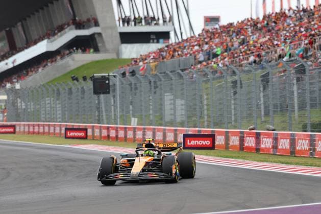 F1 Hungarian Grand Prix - Race Day - Budapest 4 Lando Norris Of The Team Mclaren Formula 1 Team, Mclaren Mercedes MCL39, on the last day of the Hungarian Grand Prix at the Hungaroring in Budapest, Hungary on August 3, 2025. Photo by IPA ABACAPRESS.COM Budapest Hungary  Copyright: xIPAxSport ABACAx