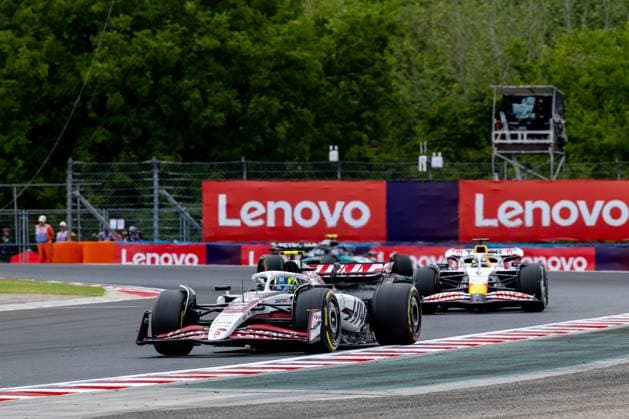 Oliver Bearman MoneyGram Haas F1 Team, Great Britain 87 in VF 25, HUN, Formula 1 World Championship, Hungarian Grand Prix, Hungaroring, race, 2025 season, 03 08 2025 HUN, Formula 1 World Championship, Hungarian Grand Prix, Hungaroring, race, 2025 season, 03 08 2025 Budapest Copyright: xEibner-Pressefoto MarcelxFischerx EP_MFI