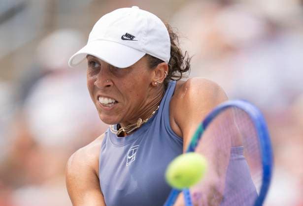 August 3, 2025, Montreal, Pq, Canada: Madison Keys of the United States hits a return to Karolina Muchova of Czechia during round of 16 tennis action at the National Bank Open in Montreal, Sunday, Aug. 3, 2025. Canada News - August 3, 2025  - ZUMAc35_ 20250803_zaf_c35_043 Copyright: xChristinnexMuschix