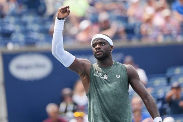 ATP, Tennis Herren Masters 1000 National Bank Open Toronto Presented by Rogers 2025 - Day 9 Frances Tiafoe of the United States of America celebrates a point against Alex De Minaur of Australia during the Men s Singles round of 16 match on day 9 of the ATP Masters 1000 National Bank Open at Sobeys Stadium. on August 3, 2025 in Toronto, Canada. (Photo by Leonardo Ramirez Eyepix Group) Copyright: xLeonardoxRamirezx xEyepixxGroupx LR-01082025-06323