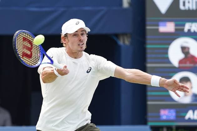 August 3, 2025, Toronto, Ontario, Canada: Alex De Minaur of Australia plays a forehand against Frances Tiafoe of the United States of America during the Men s Singles round of 16 match on day 9 of the ATP, Tennis Herren Masters 1000 National Bank Open at Sobeys Stadium. on August 3, 2025 in Toronto, Canada. Toronto Canada - ZUMAe321 20250803_zsa_e321_070 Copyright: xLeonardoxRamirezx