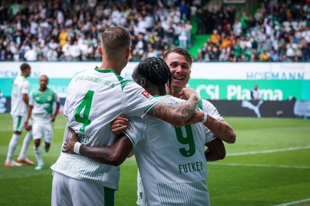 Philipp Ziereis 4 Spvgg Greuther Fuerth , Noel Futkeu 9 Spvgg Greuther Fuerth and Felix Klaus 30 Spvgg Greuther Fuerth celebrate Futkeus 1 0, Spvgg Greuther Fuerth vs SG Dynamo Dresden, DFL, 2 Bundesliga, Saison 2025 2026, Hinrunde, 1 Spieltag, 03 08 2025 DFB regulations prohibit any use of photographs as image sequences and or quasi video Fuerth Bayern Germany Copyright: xkolbert-press MartinxAgüerax