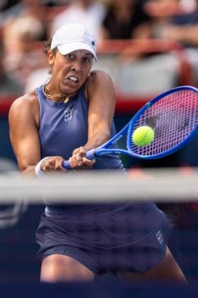 August 3, 2025, Montreal, Quebec, Canada: MADISON KEYS (6) from USA back hand in third set against Karolina Muchova (11) from Czech republic in round of 16 at Canadian Open at IGA stadium in Montreal, Quebec, Canada on 2025-08-03 Montreal Canada - ZUMAl189 20250803_zsp_l189_064 Copyright: xYannickxLegarex