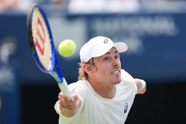 August 3, 2025, Toronto, Ontario, Canada: Alex De Minaur of Australia plays a forehand against Frances Tiafoe of the United States of America during the Men s Singles round of 16 match on day 9 of the ATP, Tennis Herren Masters 1000 National Bank Open at Sobeys Stadium. on August 3, 2025 in Toronto, Canada. Toronto Canada - ZUMAe321 20250803_zsa_e321_058 Copyright: xLeonardoxRamirezx