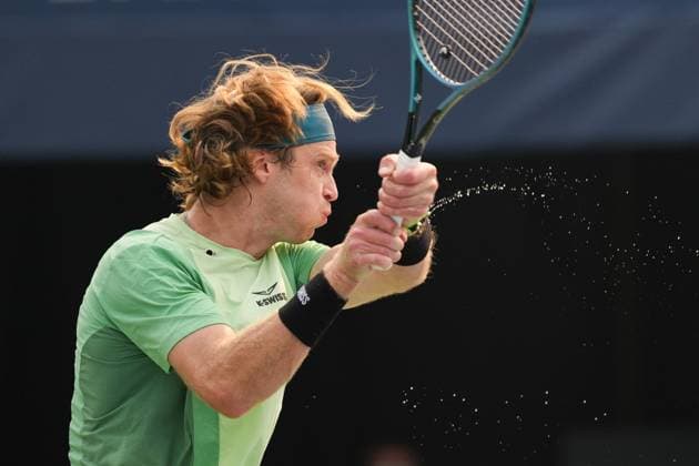 ATP, Tennis Herren Masters 1000 National Bank Open Toronto Presented by Rogers 2025 - Day 9 Andrey Rublev of Russia plays a forehand against Alejandro Davidovich Fokina of Spain during the Men s Singles round of 16 match on day 9 of the ATP Masters 1000 National Bank Open at Sobeys Stadium. on August 3, 2025 in Toronto, Canada. (Photo by Leonardo Ramirez Eyepix Group) Copyright: xLeonardoxRamirezx xEyepixxGroupx LR-01082025-07894