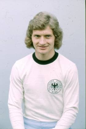 Football Germany u B Z National player Dieter Herzog ATTENTION date estimated !ACHTUNG AUFNAHMEDATUM GESCHÄTZT!