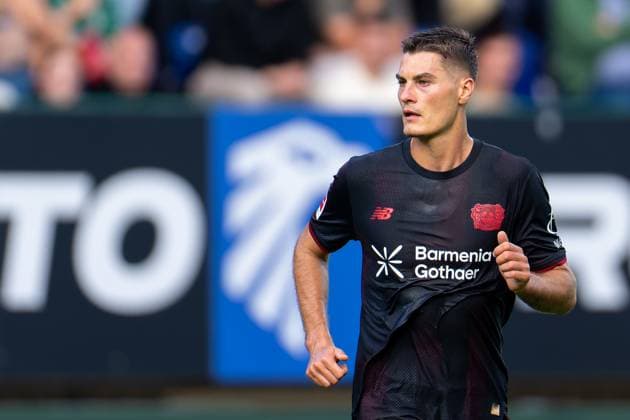 2025-08-01 Fortuna Sittard v Bayer 04 Leverkusen - Pre-Season Friendly SITTARD, NETHERLANDS - AUGUST 1: Patrik Schick of Bayer 04 Leverkusen looks on during the Pre-Season Friendly match between Fortuna Sittard and Bayer 04 Leverkusen at Fortuna Sittard Stadion on August 1, 2025 in Sittard, Netherlands. Sittard Fortuna Sittard Stadion Netherlands Content not available for redistribution in The Netherlands directly or indirectly through any third parties. Copyright: xJorisxVerwijstx