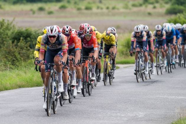 Toszowice 04.08.2025 wyscig kolarski 1. etap 82. Tour de Pologne n z peleton FOT. P.Dziurman 400mm.pl NEWSPIX.PL --- newspix.pl  15817137
