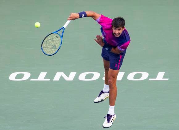 (250805) -- TORONTO, Aug. 5, 2025 -- Alexei Popyrin of Australia serves during the men s singles quarterfinal match between Alexander Zverev of Germany and Alexei Popyrin of Australia at the 2025 National Bank Open tennis tournament in Toronto, Canada, on Aug. 4, 2025. (Photo by Xinhua) (SP)CANADA-TORONTO-TENNIS-NATIONAL BANK OPEN-MEN S SINGLES-QUARTERFINALS ZouxZheng 