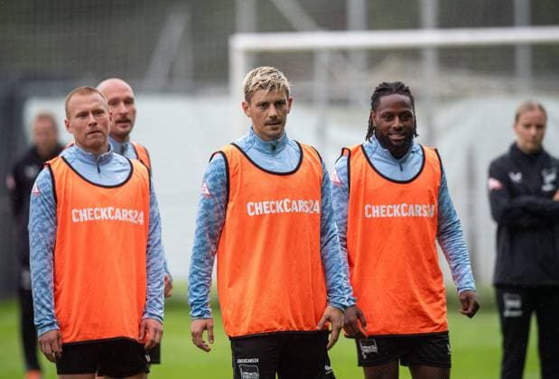 Soccer, Men, Season 2025 26, 2 Bundesliga, Hertha BSC, Training, f l Jon Dagur Thorsteinsson Hertha BSC , Dawid Kownacki Hertha BSC , Deyovaisio Zeefuik Hertha BSC , 05 08 2025, Copyright: xSebastianxRäppold MatthiasxKochx