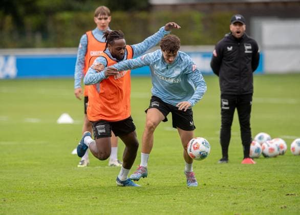 Soccer, Men, Season 2025 26, 2 Bundesliga, Hertha BSC, Training, v l Deyovaisio Zeefuik Hertha BSC , Maurice Krattenmacher Hertha BSC , 05 08 2025, Copyright: xSebastianxRäppold MatthiasxKochx