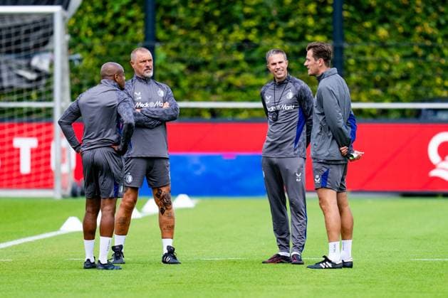 UEFA Champions League 2025-2026: training of Feyenoord Rotterdam - Feyenoord assistent coach Brian Pinas, Feyenoord assistent coach John de Wolf, Feyenoord coach Robin van Persie, Feyenoord assistent coach Etienne Reijnen during the training of Feyenoord in preparation of the UEFA Champions League qualification duel against Fenerbahce SK at Trainingscomplex 1908 on 5 August 2025 in Rotterdam, The Netherlands. Copyright: xYannickxVerhoevenx