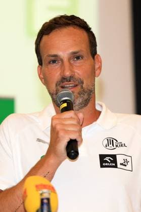 HANDBALL - HBL, Kiel, training camp GRAZ,AUSTRIA,05.AUG.25 - HANDBALL - HBL Handball-Bundesliga, THW Kiel, press conference, PK, Pressekonferenz Image shows managing director Viktor Szilagyi (Kiel).  GEPAxpictures xMarioxBuehner-Weinrauch