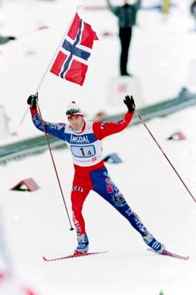 970228 Skidor, VM, stafett: Thomas Alsgaard, Norge i mal som segrare. *** 970228 Skiing, World Championships, relay Thomas Alsgaard, Norway in victory  Copyright: BILDBYRAN BB970228BB036
