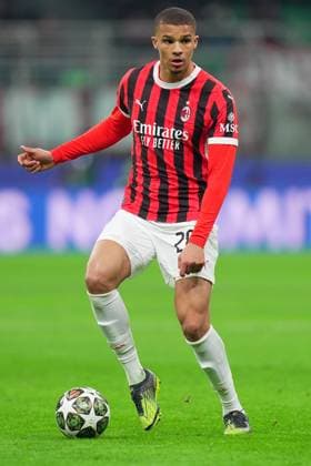 AC Milan s Malick Thiaw during the Uefa Champions League soccer match between Ac Milan and Feyenoord at the San Siro Stadium in Milan, north Italy - Tuesday , February 18 , 2025. - Soccer .  Copyright: xSpada LaPressex