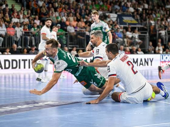 Luka Karabatic Paris Saint Germain , Ludvig Jurmala Astroem FRISCH AUF Goeppingen and Mateo Maras Paris Saint Germain battle for the ball during the Handball Friendly match between Frisch Auf Göppingen and Paris Saint Germain at ratiopharm Arena on August 5, 2025 in Neu Ulm, Germany Photo by Harry Langer DeFodi Images
